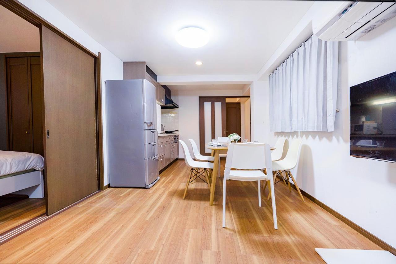 10Ppl Shinjuku Gyoen丶 National Garden丶 Kabukicho丶 Shinjuku Station丶 Golden Gai丶 Tokyo Metropolitan Government Building Eow4 Apartment Luaran gambar